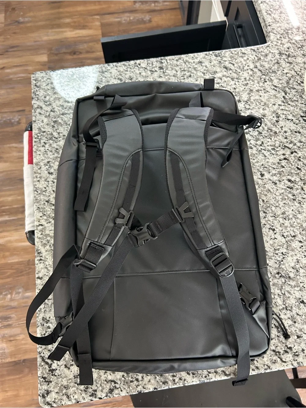 Mystery Ranch Mission Rover 30 Black Travel Bag Backpack NWT